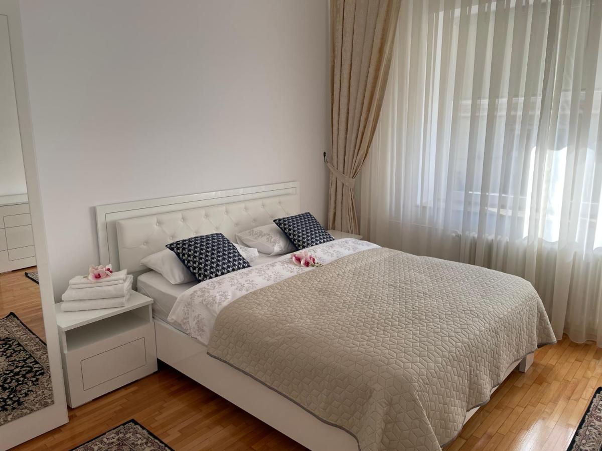 Orhideea Apartment Oradea Exteriör bild